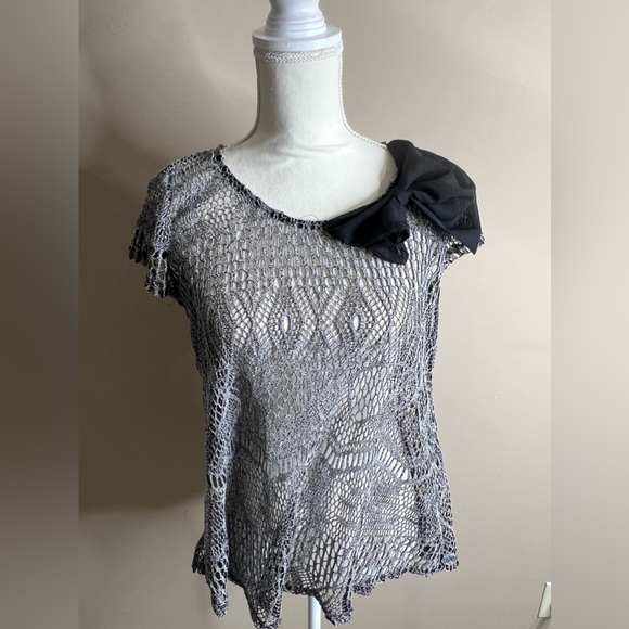 Bella d silver mesh top size XL - Picture 3 of 9